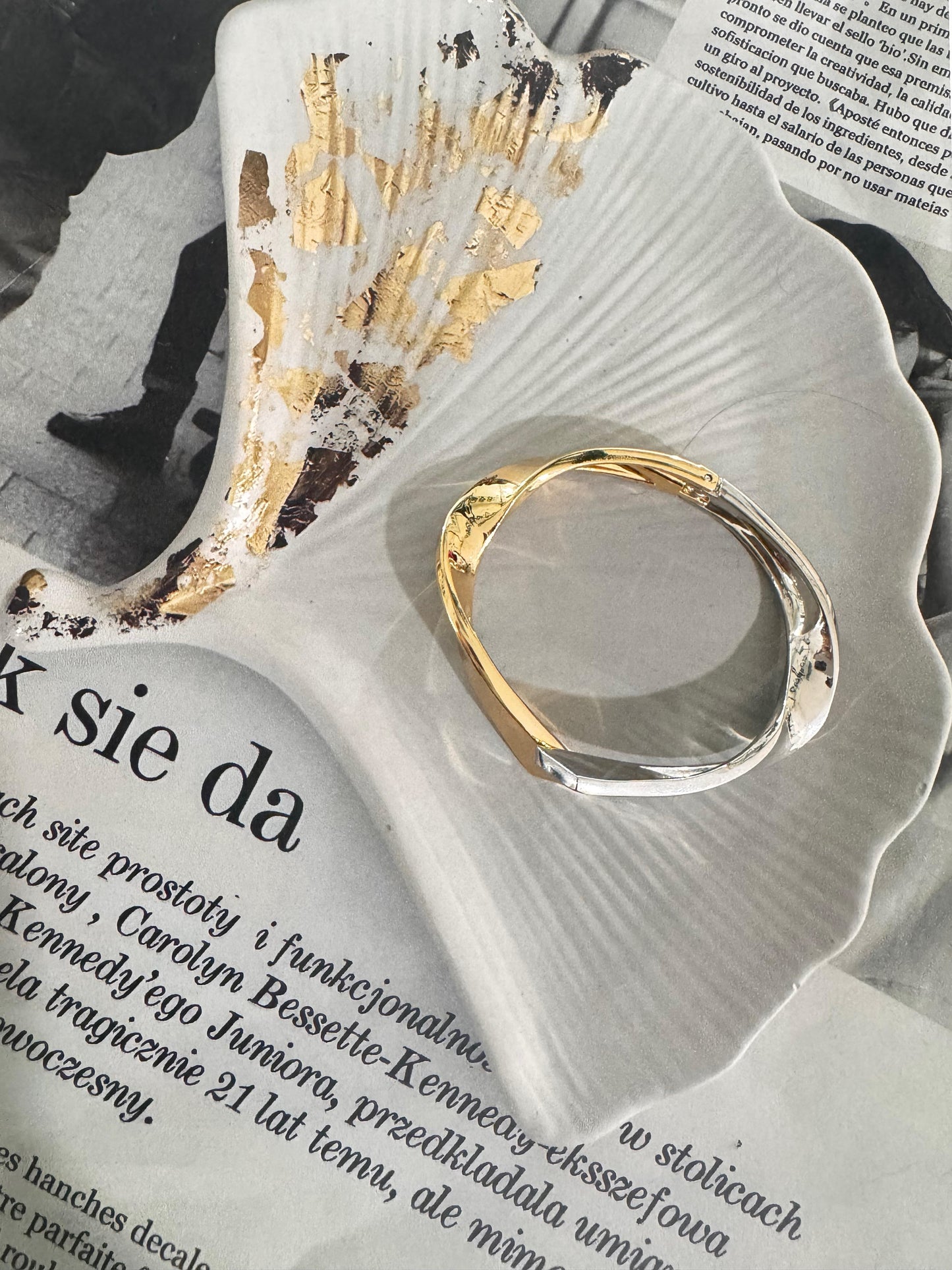 Brazalete Bicolor “Contrastes”